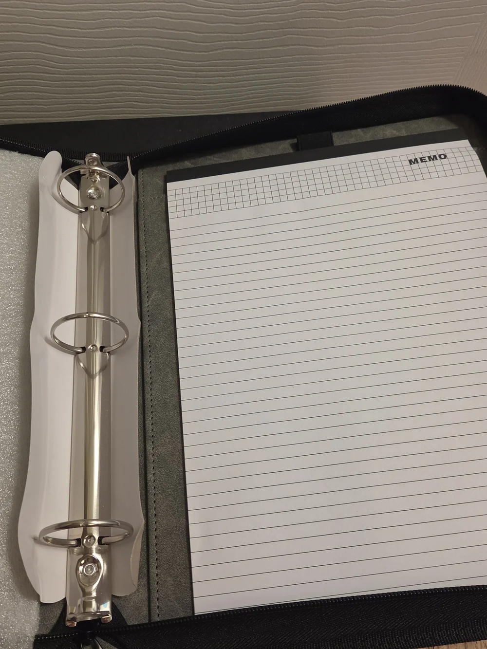 N/A gray folio